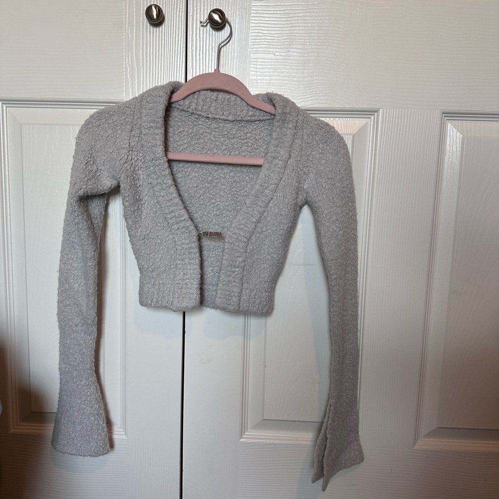 Elegant Gray Women's Cardigan